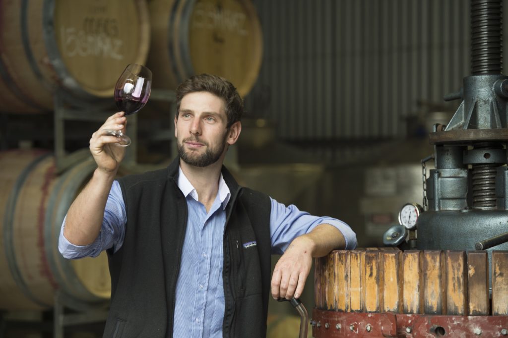 Dylan glass part basket press